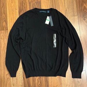 Perry Ellis v neck sweater‎